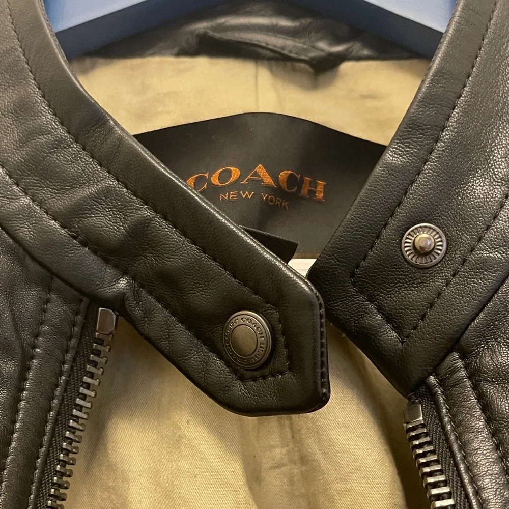 Vintage Women's Coach Black 💯 Sheep Leather Bomber Jacket. - Picture 5 of 7